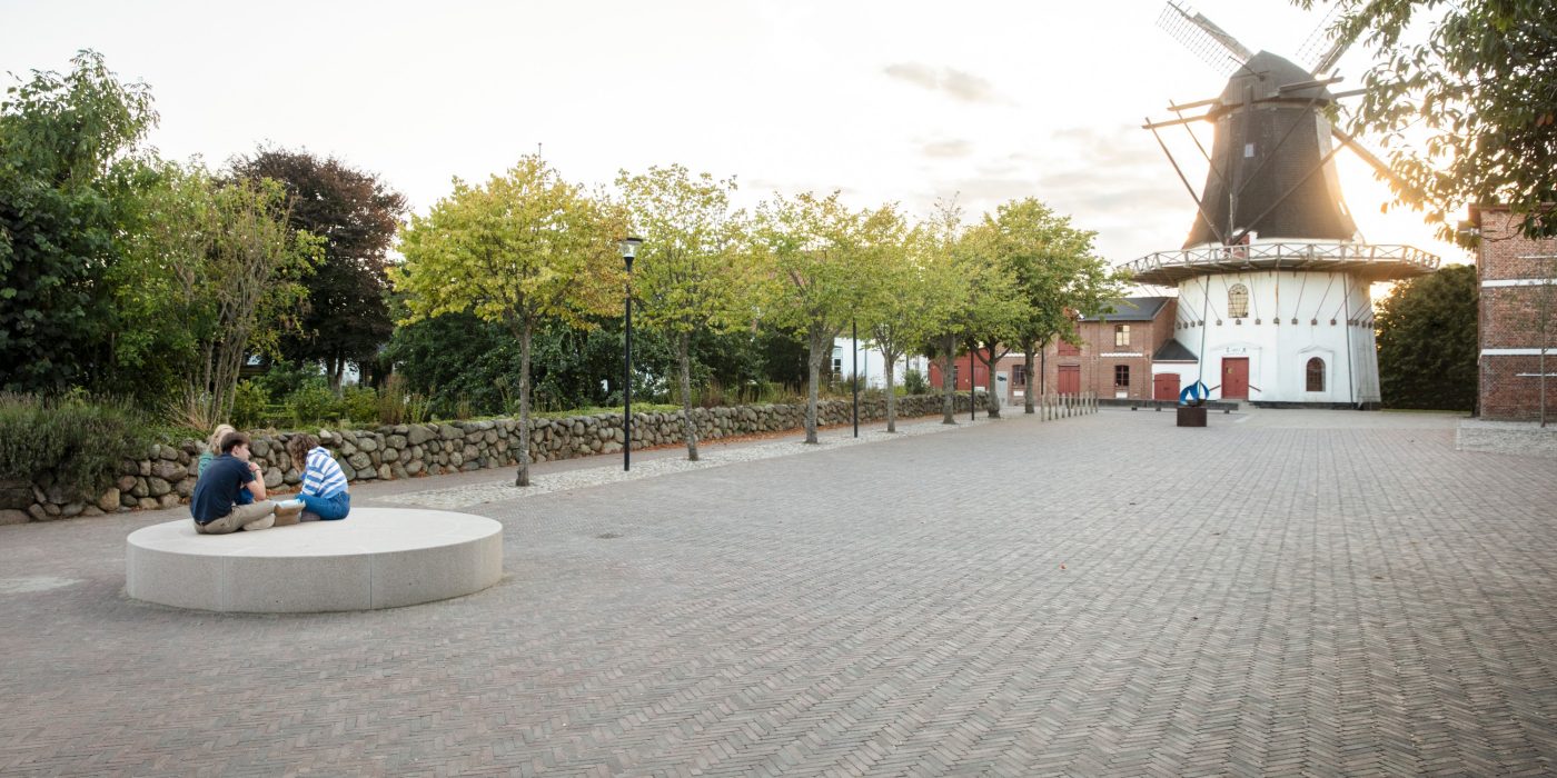 Belægningstegl: Auxo | Højer Torv