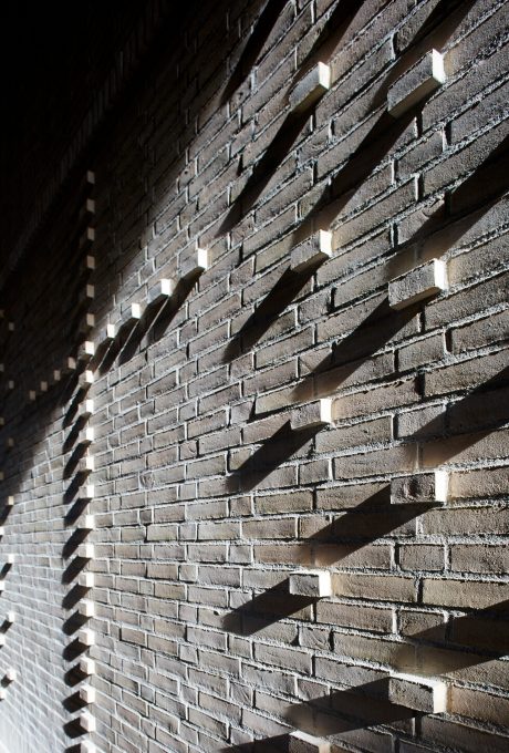 Mursten: EW2172 Avignong Coal | Hvinningdal Kirke