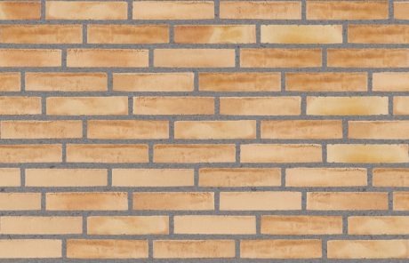 Opmuret med grå fuge