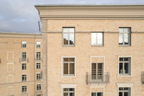 Brick: EW2136 Light Coal - EW2166 Sisteron - EW0409 Valmue | Liseberg Grand Curiosa Hotel, Göteborg