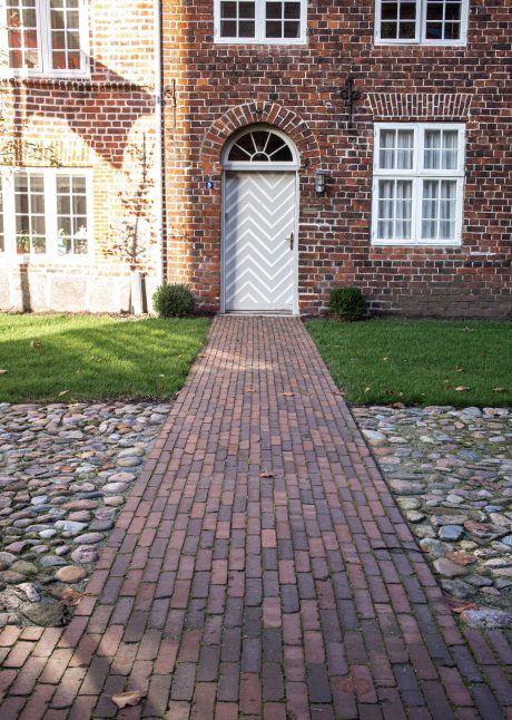 Belægningstegl: Auxo getrommelt | Kristkirken, Tønder