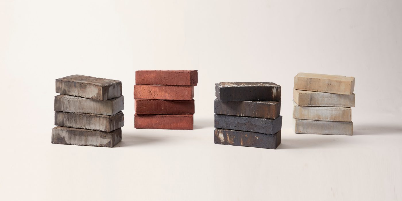 Mursten: EW2403 Gråklit - EW2286 Karmin - EW3484 Black and White - EW2137 Stenbjerg