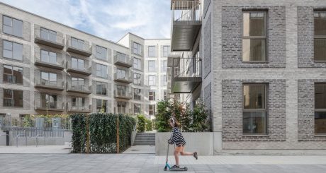 Mursten: EW0450 Jern - EW0449 Kul - EW0447 Flint | Bellakvarteret, Danmark