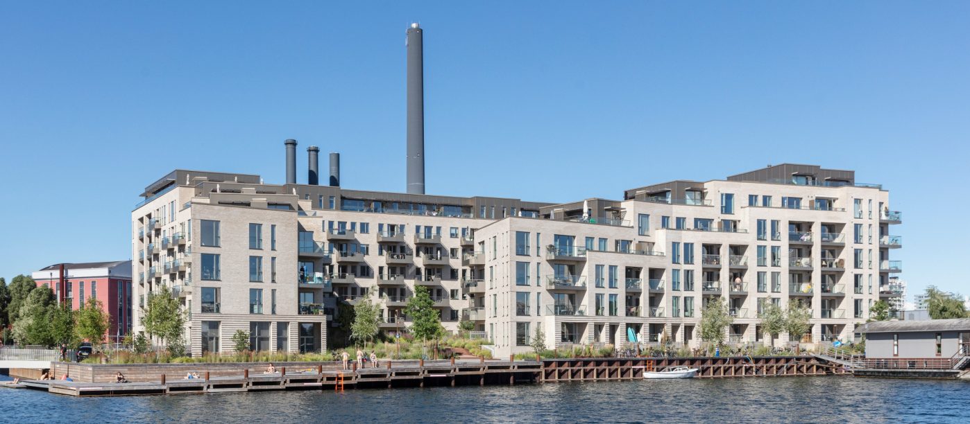 Brick: EW0109 Hvid Marmor | Enghave Brygge, Denmark