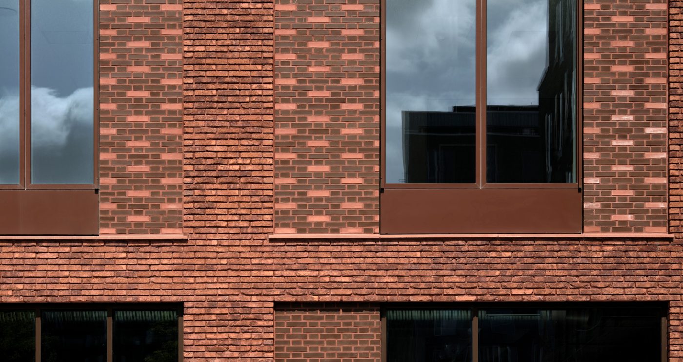Brick: EW0466 Kobber - EW3254 Red Castle | Winge Hus & Grønlunds Tårnet, Carlsbergbyen
