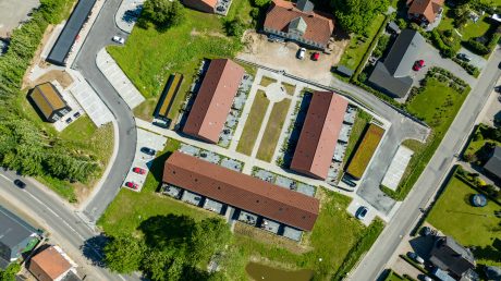 Mursten - tagsten: EW3255 - Sinus | Agttrup Gårdhuse, Danmark