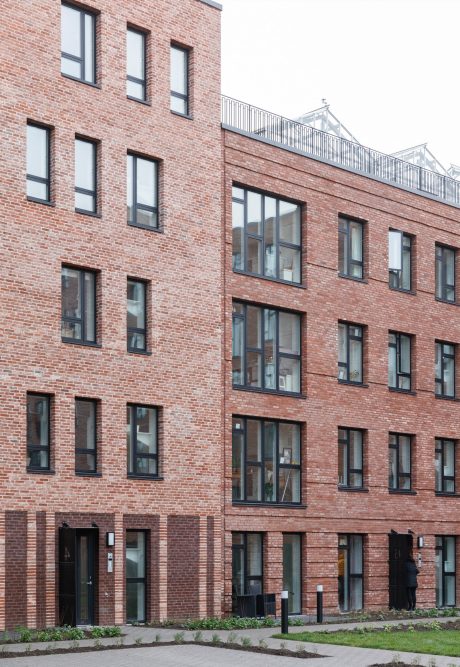 EW0181 Rust og Blauwrood - Syren Hus