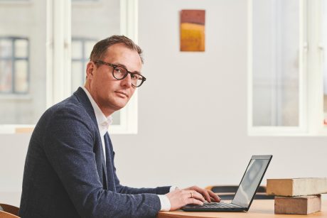 Employee Egernsund Wienerberger