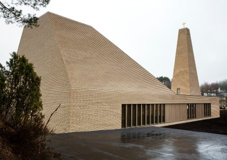 Beklædningstegl: URBAN Frederiksberg | Vennesla Kirke, Norge
