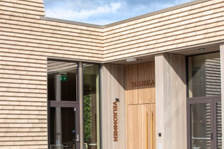 Beklædningstegl: URBAN Frederiksberg | Vennesla Kirke, Norge