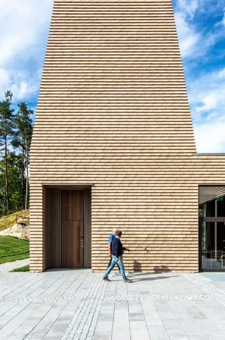 Beklædningstegl: URBAN Frederiksberg | Vennesla Kirke, Norge