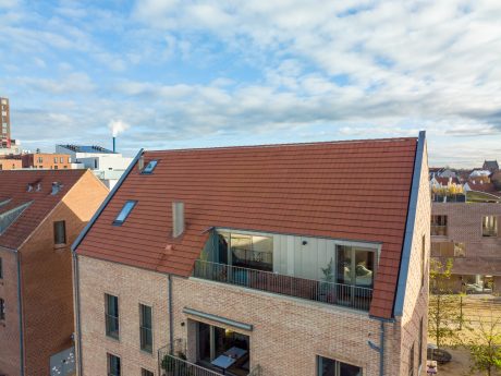 Tagsten - Datura Naturrød - Oluf Bagers Plads