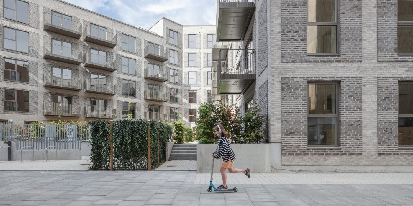 Mursten: EW0450 Jern - EW0449 Kul - EW0447 Flint | Bellakvarteret, Danmark