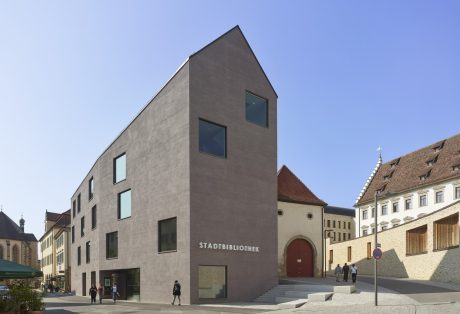 verfüllte Ziegel, MW, Mineralwolle, Erdbebenzone 3, EB, harris + kurrle architekten bda, Neckar,  Deutscher Ziegelpreis 2019, Monolith